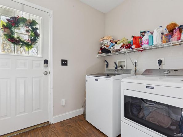 262 Walker Avenue, East Patchogue NY 11772