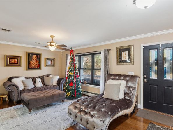 262 Walker Avenue, East Patchogue NY 11772