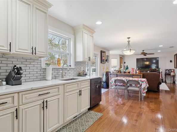 262 Walker Avenue, East Patchogue NY 11772