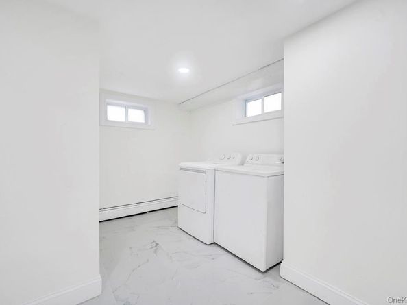 33 Eastfield Lane, Melville NY 11747