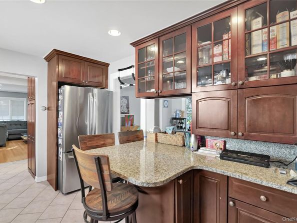 49 Centre Street, Woodmere NY 11598