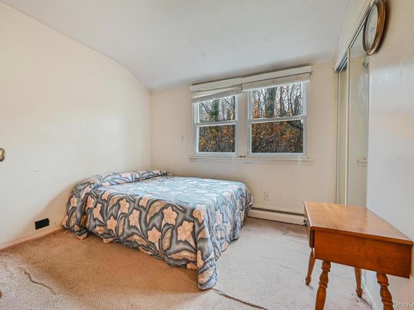 45 Roslyn Road, Roslyn Heights NY 11577