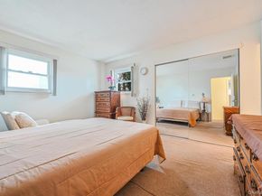 45 Roslyn Road, Roslyn Heights NY 11577