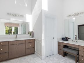 2 Ashley Court, Northport NY 11768