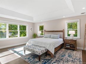 2 Ashley Court, Northport NY 11768