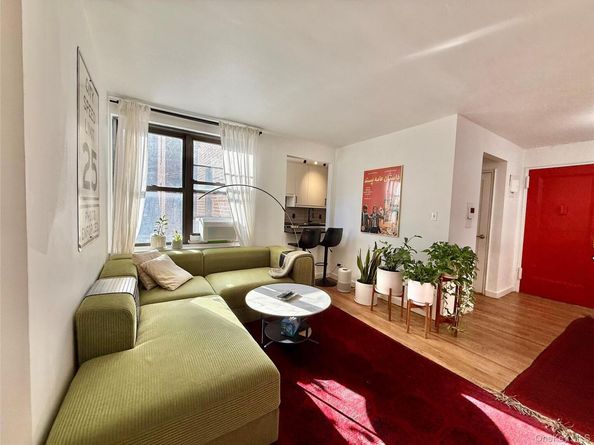 112-30 Northern Boulevard 2A, Corona NY 11368