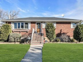 133 Baker Court, Island Park NY 11558