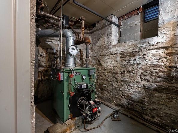 555 S 5th Avenue, Mount Vernon NY 10550