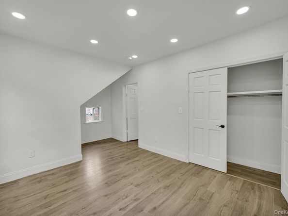 555 S 5th Avenue, Mount Vernon NY 10550