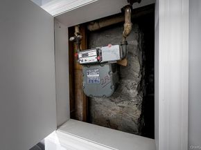 555 S 5th Avenue, Mount Vernon NY 10550