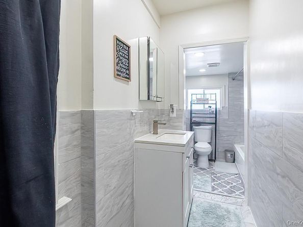 555 S 5th Avenue, Mount Vernon NY 10550