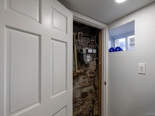 555 S 5th Avenue, Mount Vernon NY 10550