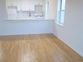 255 Bronx River Road 7L, Yonkers NY 10704