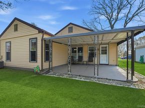 204 Belfast Lane, Ridge NY 11961