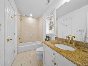 17 Nadworny Lane, Stony Brook NY 11790