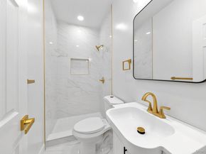 17 Nadworny Lane, Stony Brook NY 11790