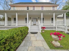 17 Nadworny Lane, Stony Brook NY 11790