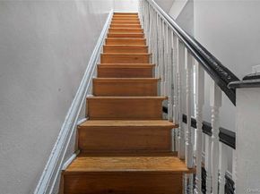 422 Bedford Avenue, Brooklyn NY 11249