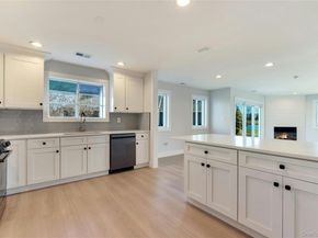 290 W Midland Pond Court 290, Moriches NY 11955