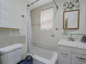 32 Cumberland Place, Valley Stream NY 11580