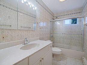 18 Wendorf Court, North Babylon NY 11703