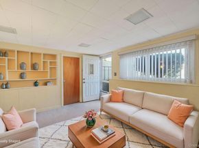 18 Wendorf Court, North Babylon NY 11703