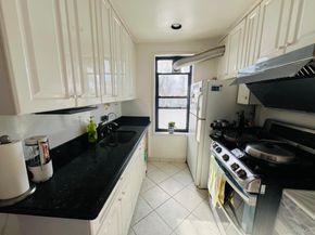 80-35 Springfield Boulevard 2M, Queens Village NY 11427