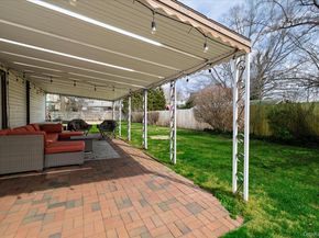 18 Phipps Avenue, East Rockaway NY 11518