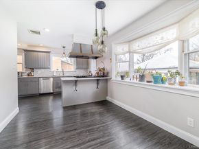18 Phipps Avenue, East Rockaway NY 11518