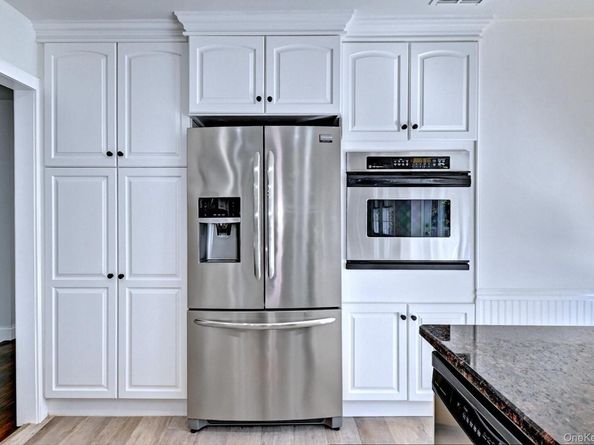 8 Prairie Road, Huntington Station NY 11746