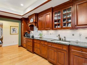 7 Short Path, Nissequogue NY 11780