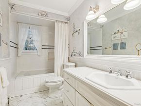 7 Short Path, Nissequogue NY 11780