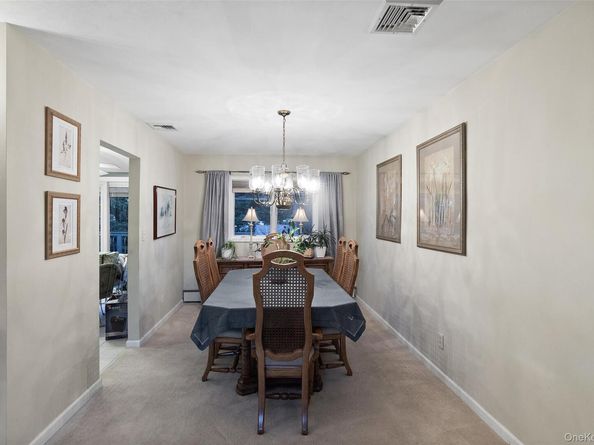 51 Deer Lane, Hicksville NY 11801