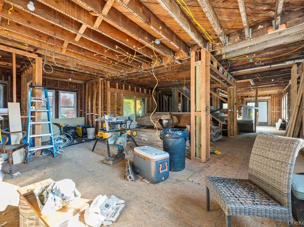 162 Old Mamaroneck Road, White Plains NY 10605