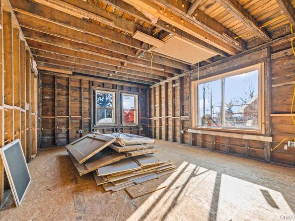 162 Old Mamaroneck Road, White Plains NY 10605