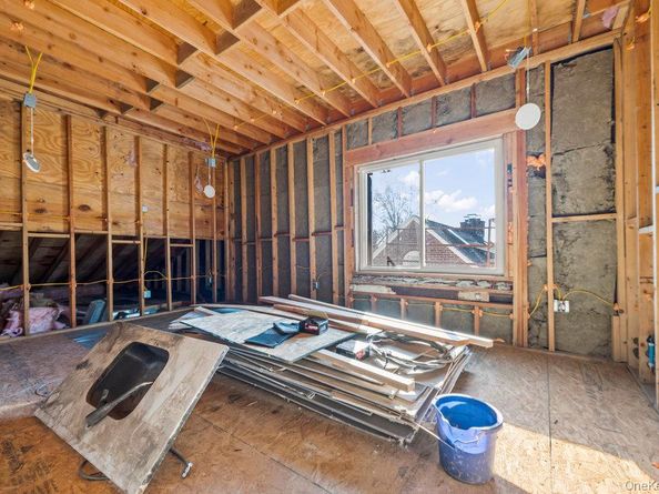 162 Old Mamaroneck Road, White Plains NY 10605