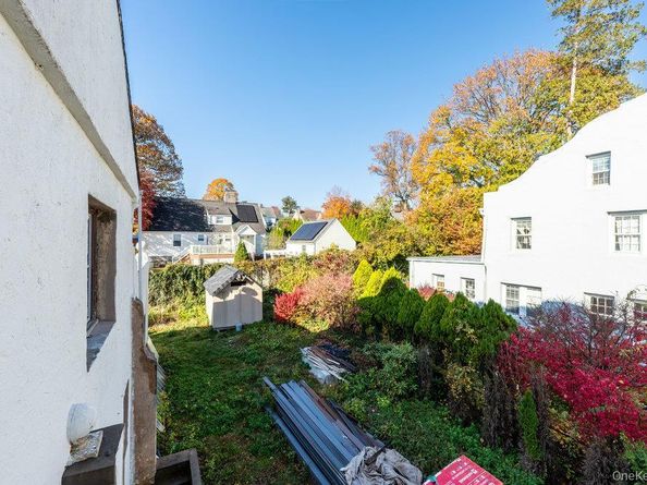 162 Old Mamaroneck Road, White Plains NY 10605