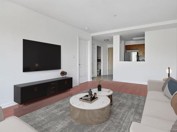 4040 75th Street 5D, Elmhurst NY 11373