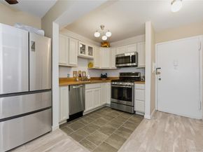 280 Guy Lombardo Avenue 2H, Freeport NY 11520