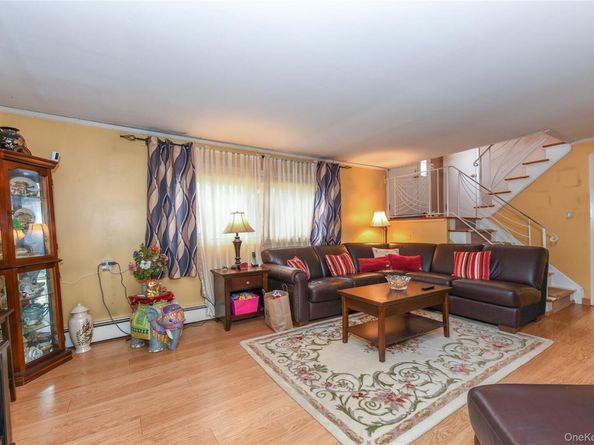 6 Clarke Street, Brentwood NY 11717