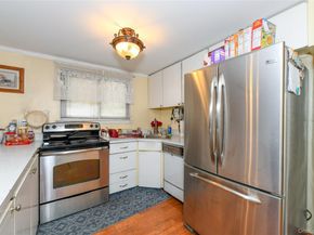 6 Clarke Street, Brentwood NY 11717