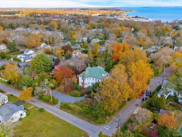 121 S Jamesport Avenue, South Jamesport NY 11970