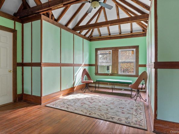 121 S Jamesport Avenue, South Jamesport NY 11970