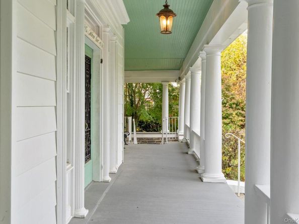 121 S Jamesport Avenue, South Jamesport NY 11970