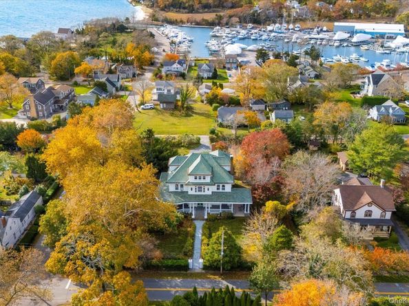 121 S Jamesport Avenue, South Jamesport NY 11970