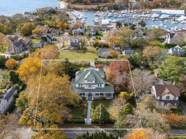 121 S Jamesport Avenue, South Jamesport NY 11970