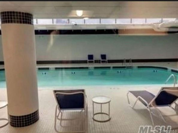 14-14 Bonnie, Bayside NY 11360