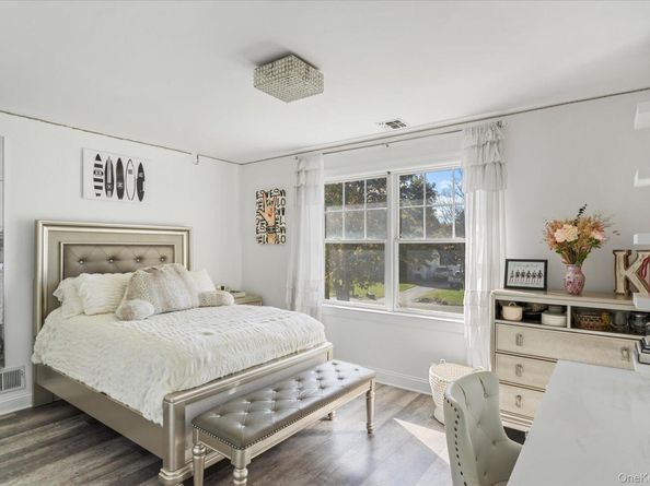 39 E Culver Lane, East Moriches NY 11940