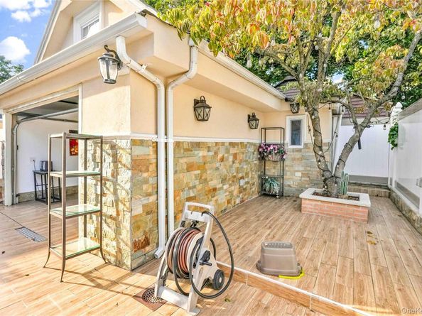 8063 87th Road, Woodhaven NY 11421