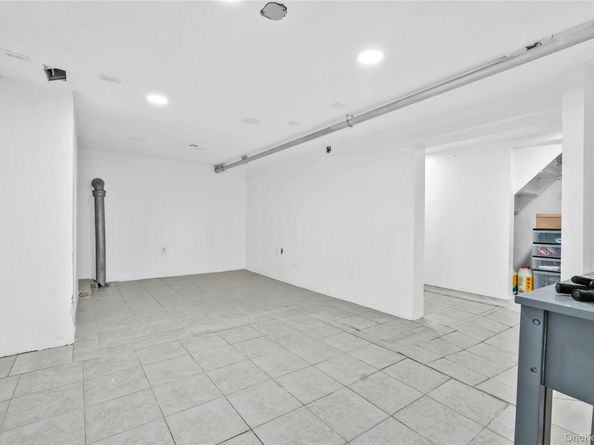 8063 87th Road, Woodhaven NY 11421